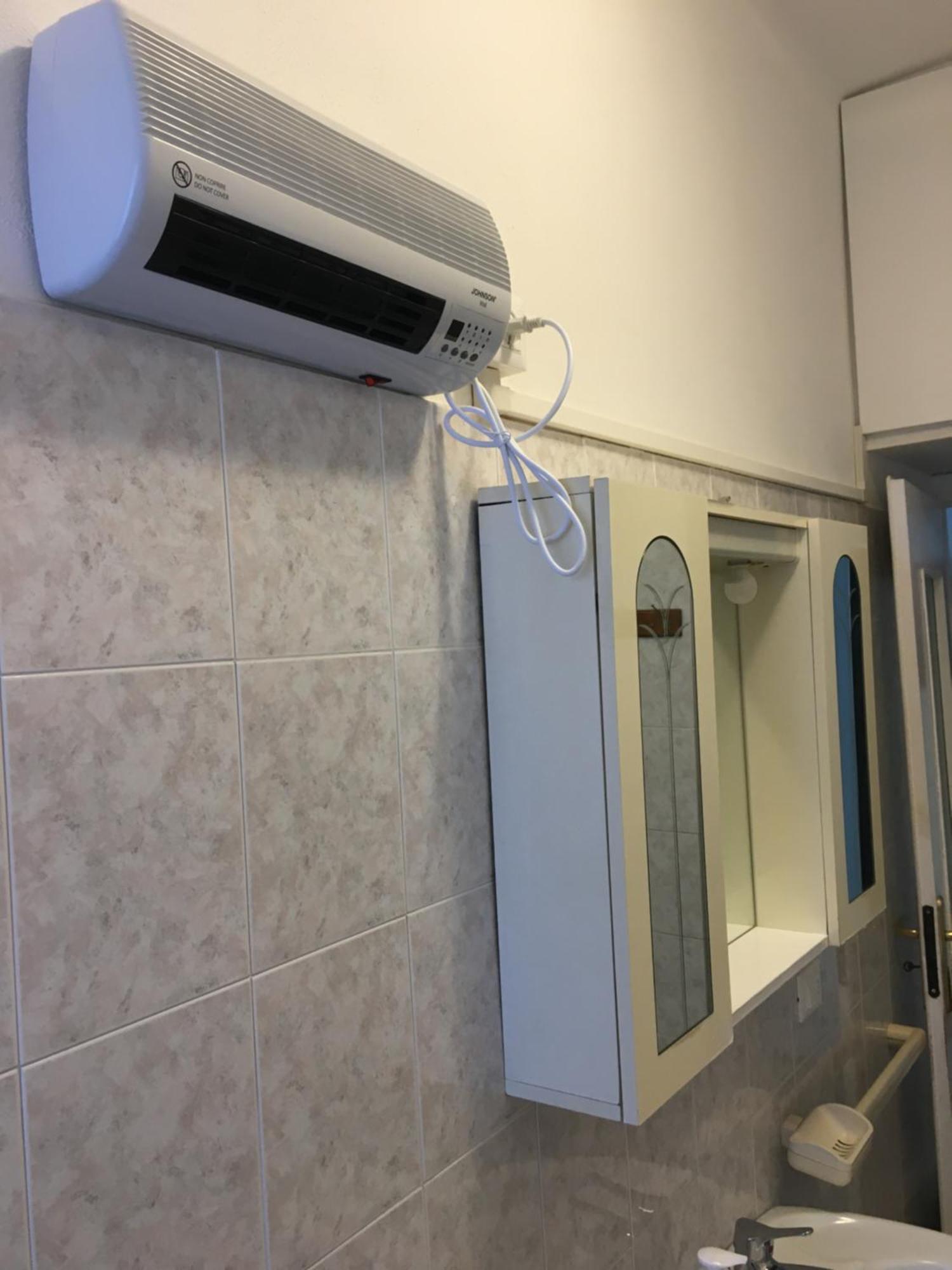 Appartamento Miramare, 2 Camere, Cucina, Bagno, ヴェンティミーリア エクステリア 写真